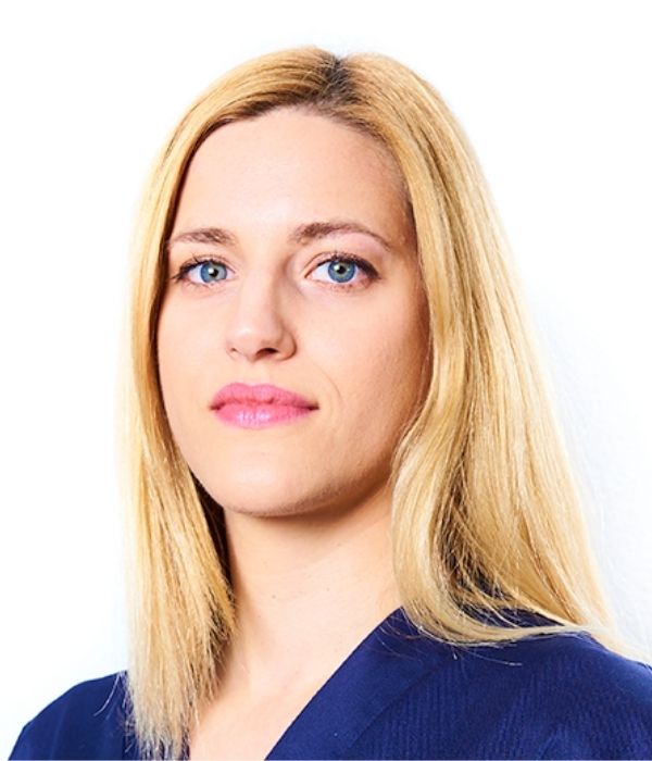 Victoria Martínez - Gerente Centros Klinik PM Victoria Martínez - Gerente Centros Klinik PM