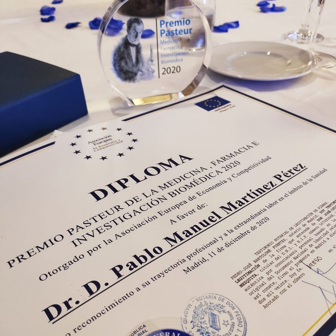 Premio Pasteur de la Medicina, Farmacia e Investigación Biomédica - Dr. Pablo Martínez | KLINIK PM