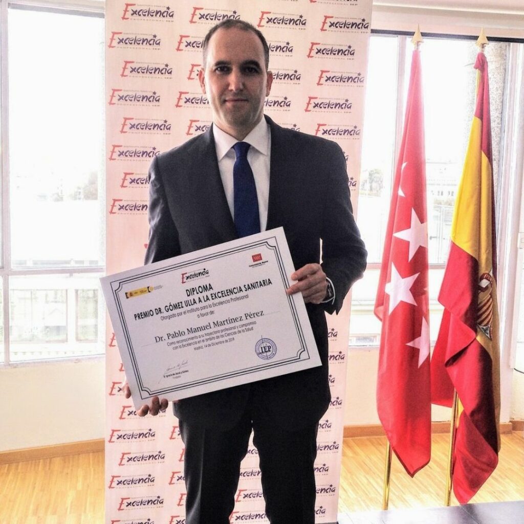 Premio Dr. Gómez Ulla a la Excelencia Sanitaria - Dr. Pablo Martínez | KLINIK PM