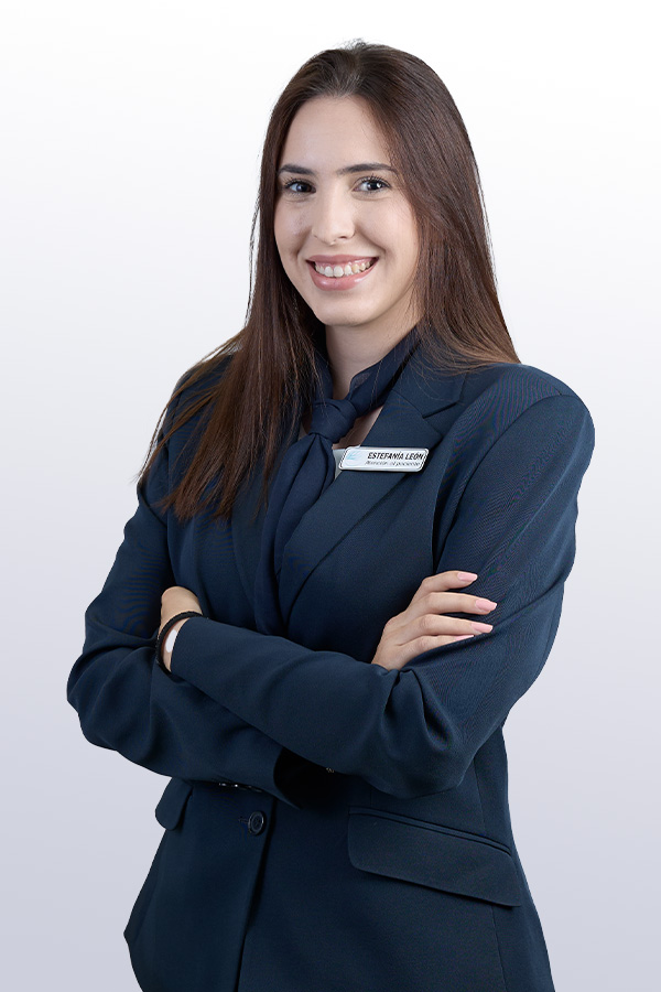 Estefanía León | KLINIK PM